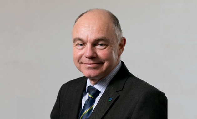 Professor Andrew Deeks