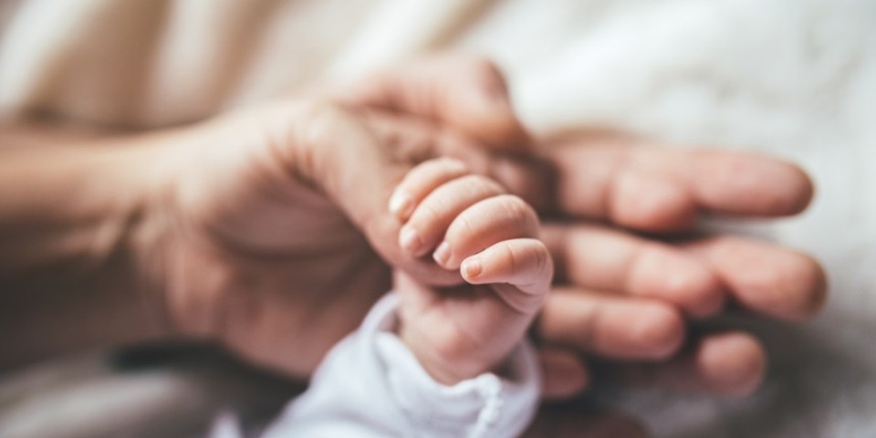baby hands