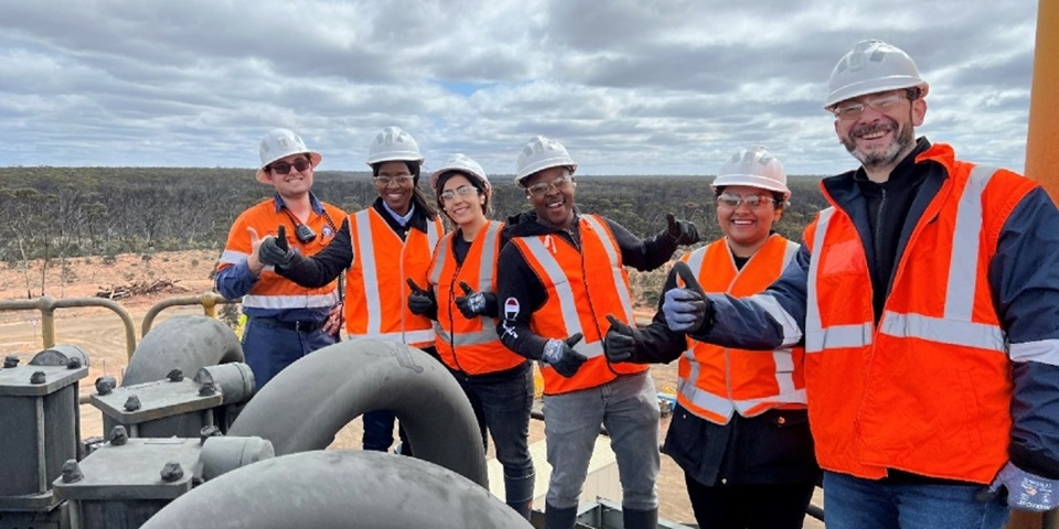 Murdoch university students with Professor Aleksander Nikoloski (far right) visiting IGO Ltd's nickel, copper and cobalt operation.