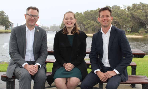 David Harrison, Lilijana Nicholls, Mayor Rhys Williams