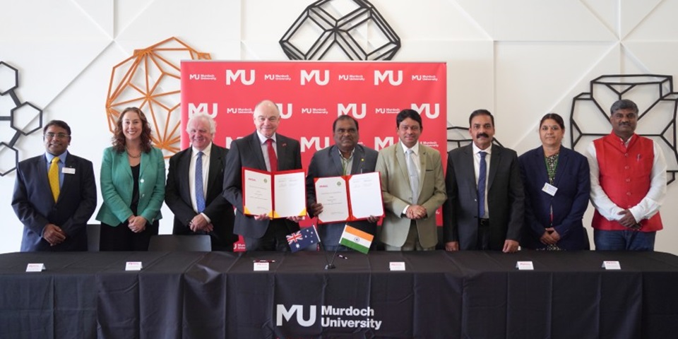 Group photo at signing of Memorandum of Understanding