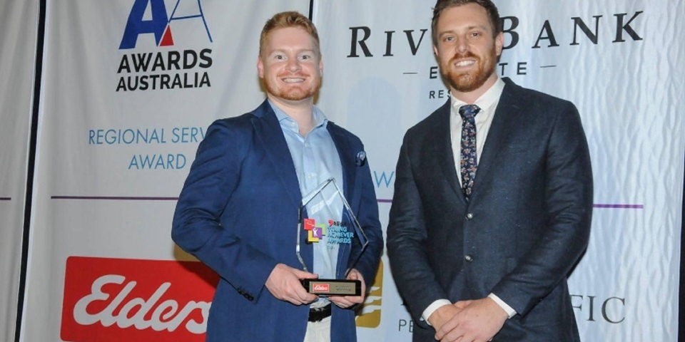 Hamish McKirdy receiving the Elders Young Achiever Award