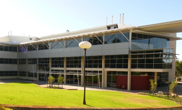 Institute for Immunology and Infectious Diseases building