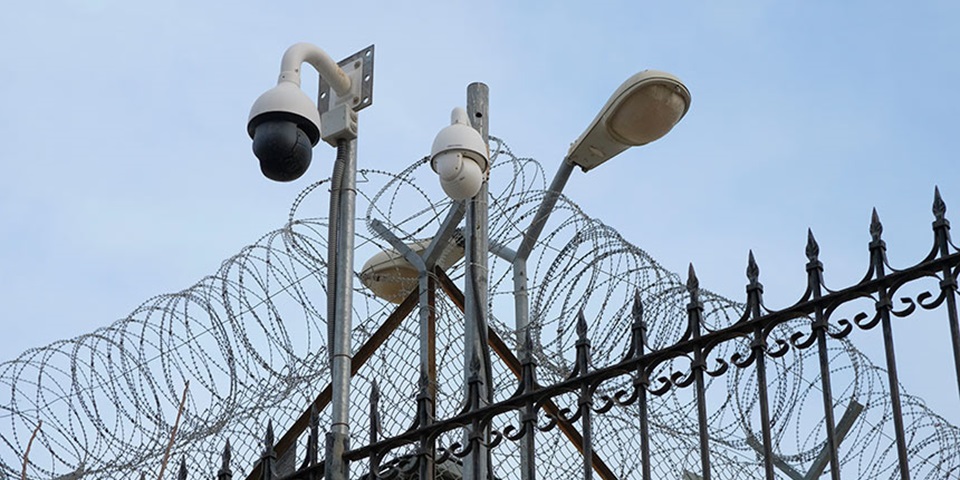 security surveillance cameras security surveillance cameras