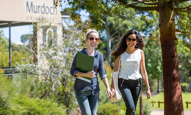 Students enjoying campus life at Murdoch