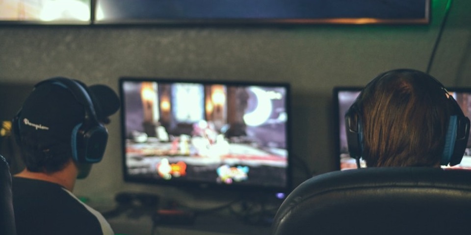 Two people playing video games