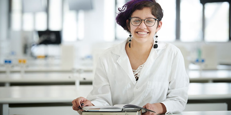 Westpac_Feature_860x480 Murdoch scholarship recipient, Natasha